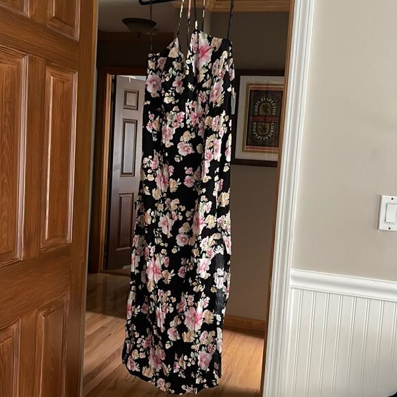 Halter Floral Summer Maxi Dress - Picture 1 of 7